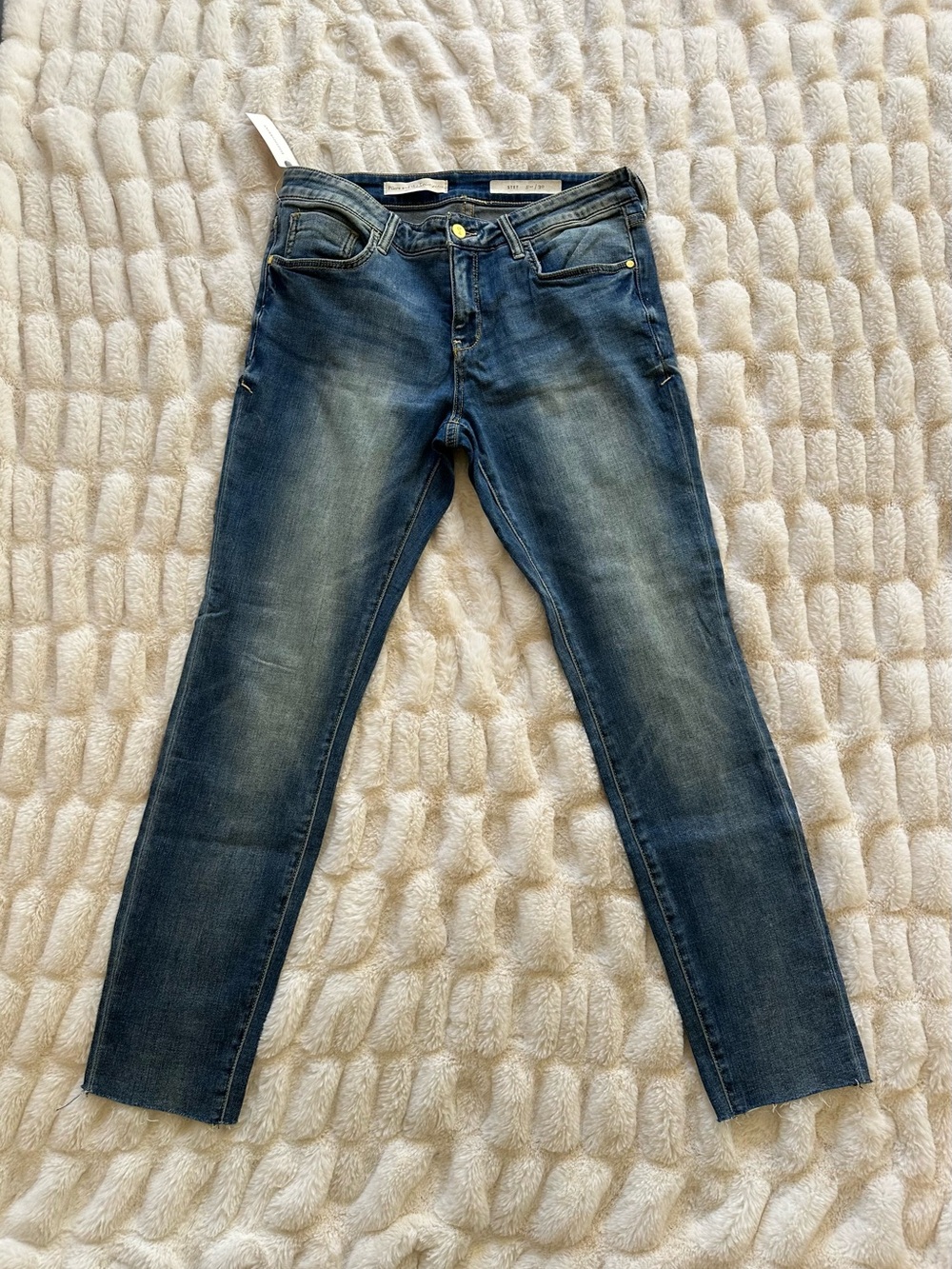 Anthropologie Pilcro Stet Raw Hem Classic Blue Slim Straight Jeans